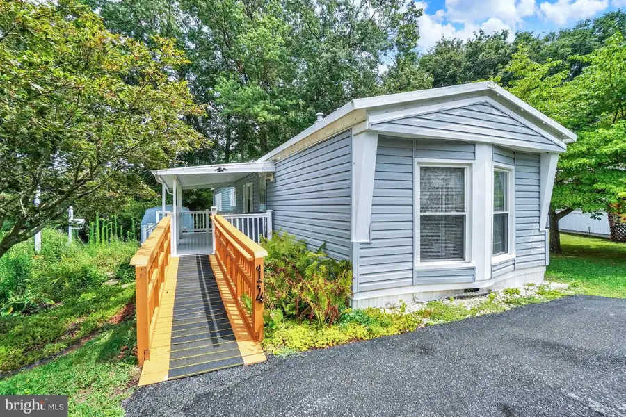 14 Cedar St, Manchester, PA 17345 - #3