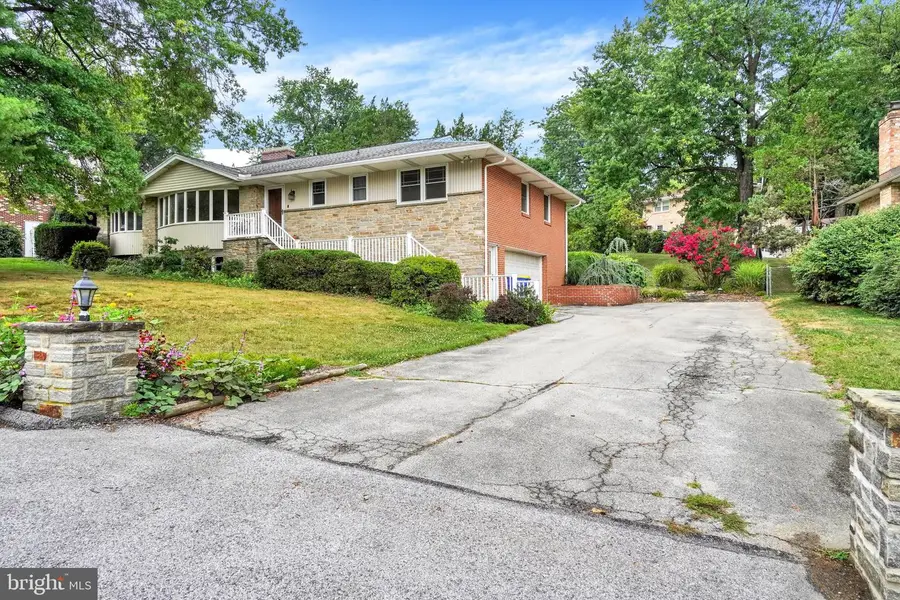 385 Tri Hill Dr, York, PA 17403 - #2