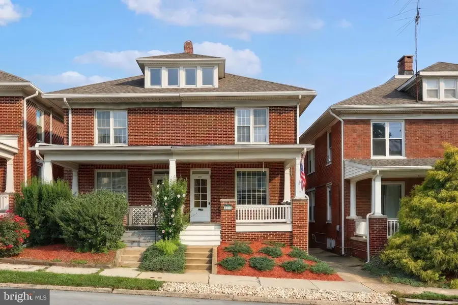 311 S Main St, Red Lion, PA 17356 - #3