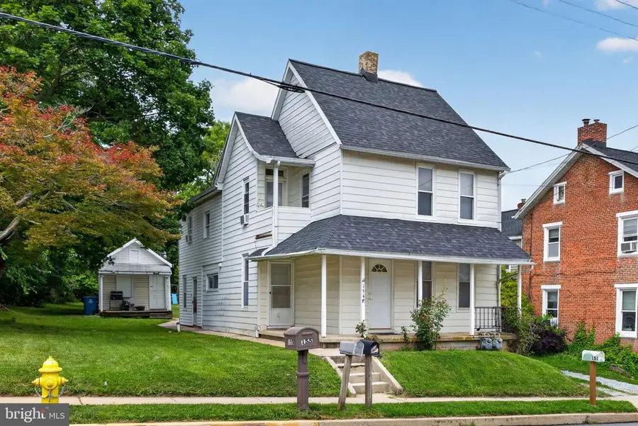 154 S Main St, Seven Valleys, PA 17360 - #3