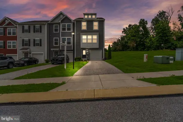 81 Ayrshire Dr, HANOVER, PA 17331