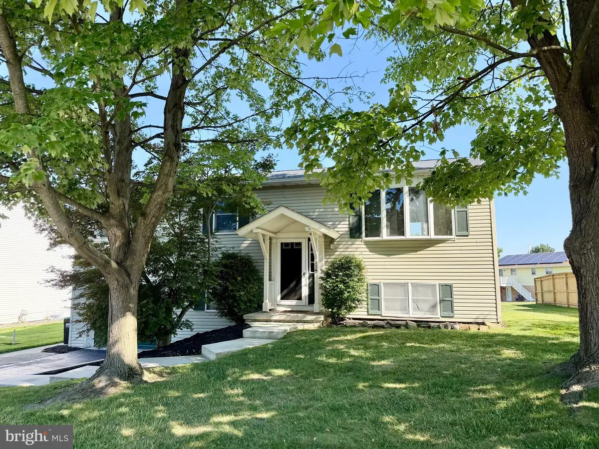 115 Lion Dr, Hanover, PA 17331 - #1