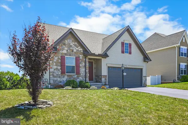 316 Hollyhock Dr, MANCHESTER, PA 17345