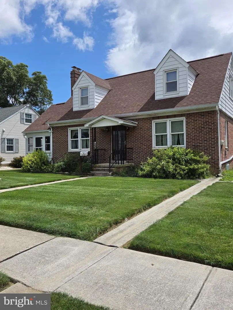 413 Penn St, Hanover, PA 17331 - #1