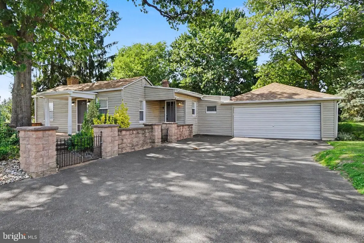 55 Central Ave, York, PA 17406 - #1