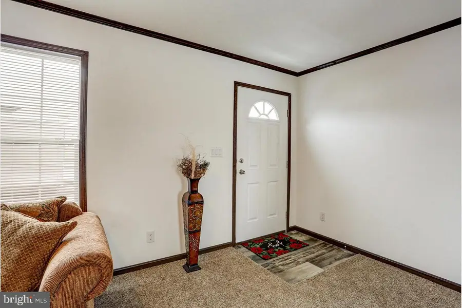 44 Chipawa Ave, Dover, PA 17315 - #2