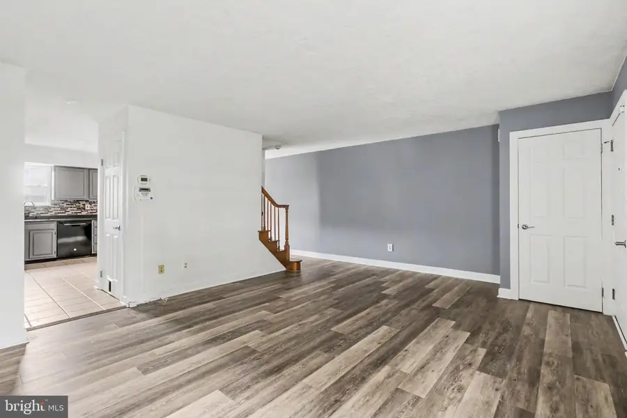 217 Georgetown Cir, Hanover, PA 17331 - #3