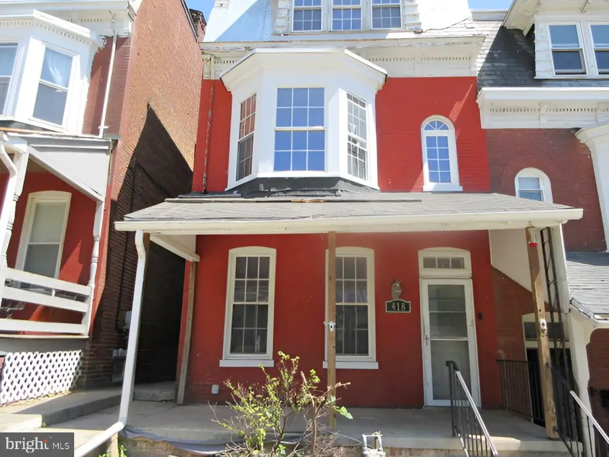 418 Park St, York, PA 17401 - #1