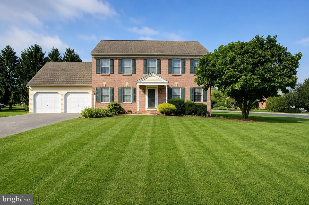 120 Riding Silks Ln, York, PA 17404 - #1