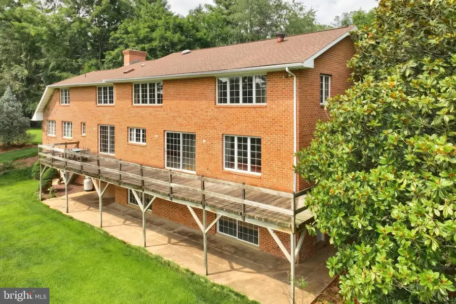 176 Tuscarora Dr, York, PA 17403 - #3