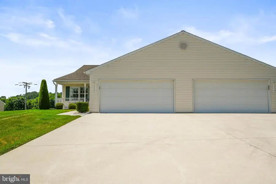1352 Pleasant View Dr #80, Spring Grove, PA 17362 - #3