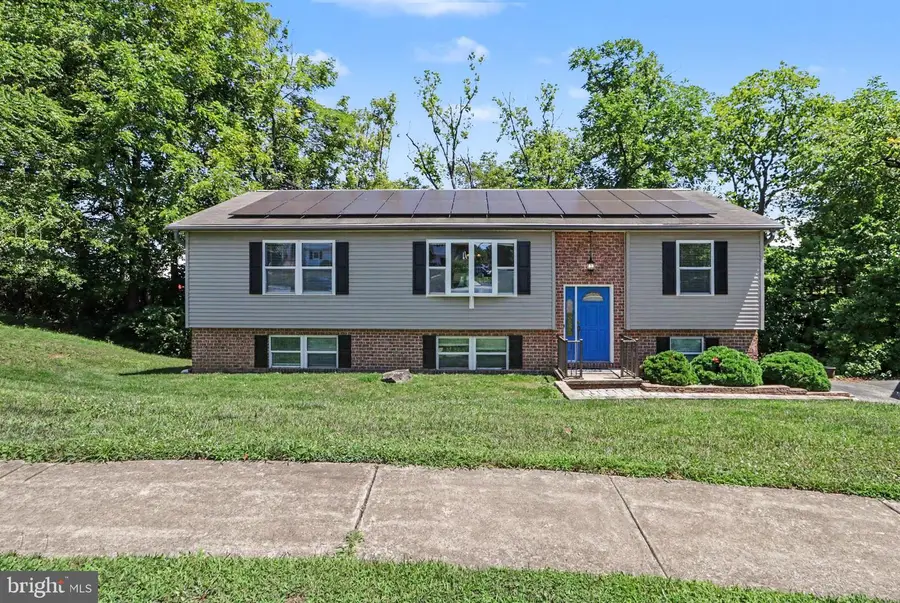 180 Hazel Dr, Manchester, PA 17345 - #2