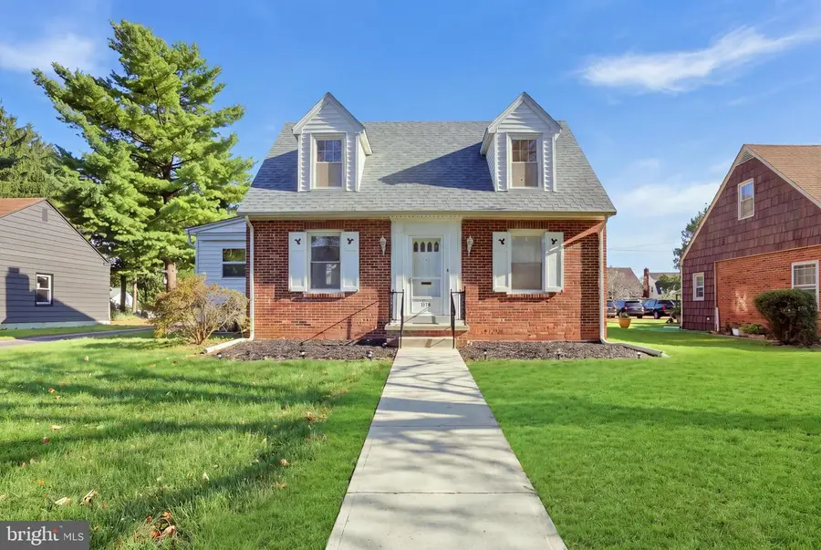 1530 E Philadelphia St, York, PA 17403 - #2