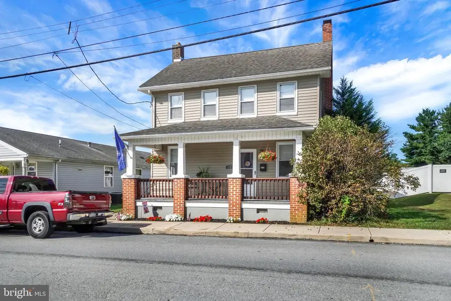 24 N Main St, East Prospect, PA 17317 - #2