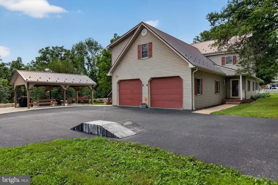 1140 Angus Ln, York, PA 17408 - #3