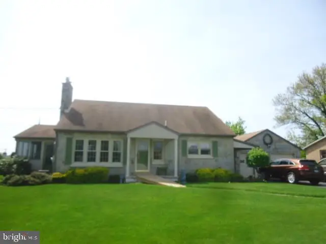 4024 Grandview Rd, Hanover, PA 17331 - #1