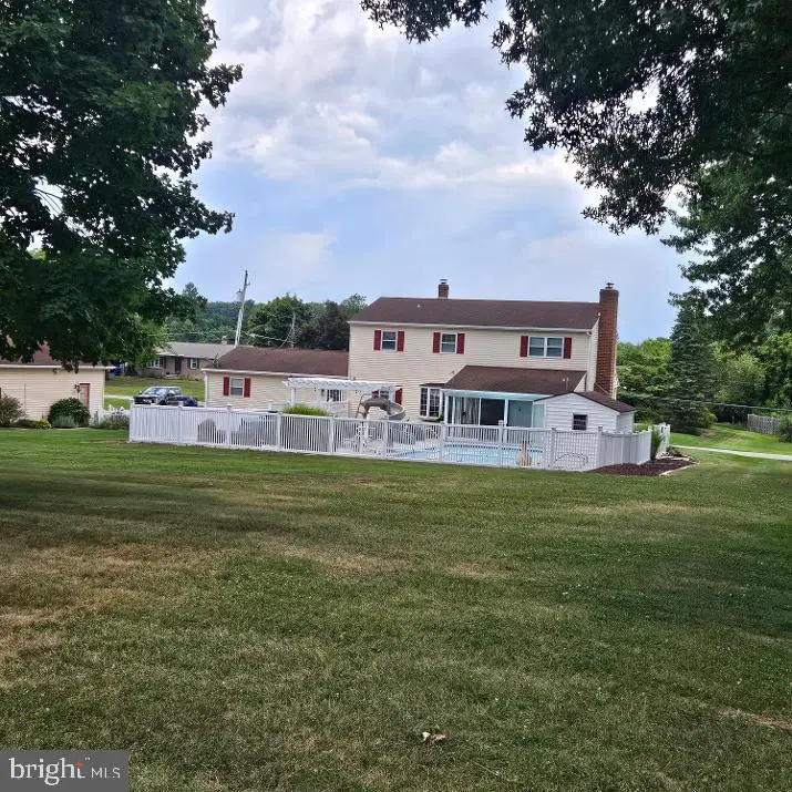 441 Little Creek Rd, Spring Grove, PA 17362 - #3