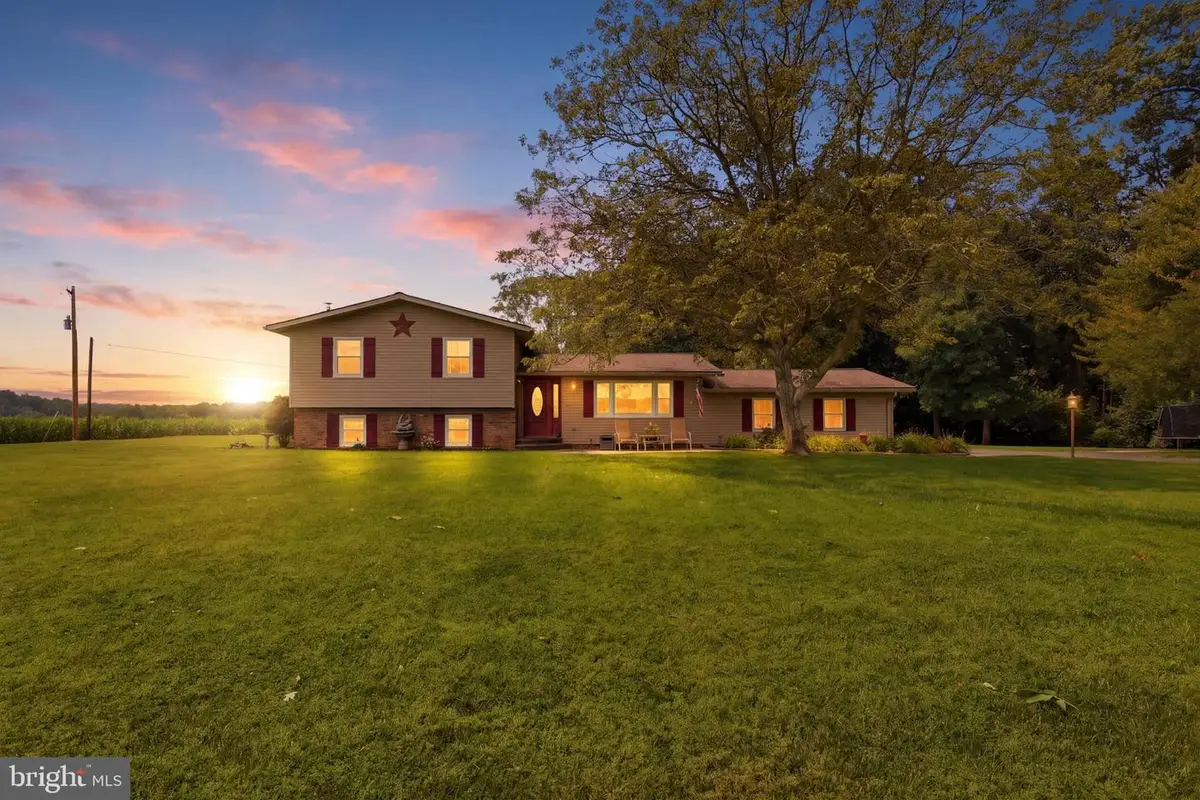 119 Raubenstine Rd, Hanover, PA 17331 - #1