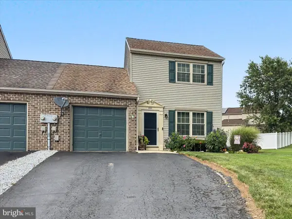 3371 Falcon Ln #21b, DOVER, PA 17315
