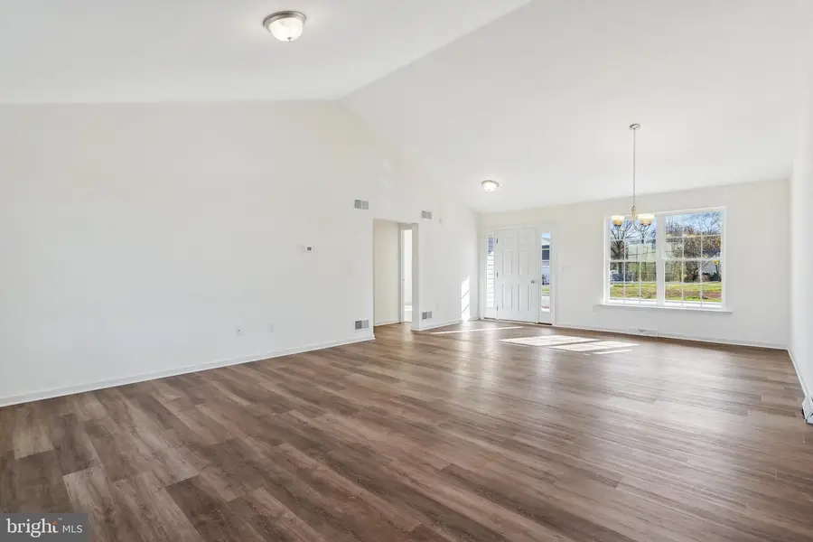 31 Friar Rd #38, York, PA 17408 - #3