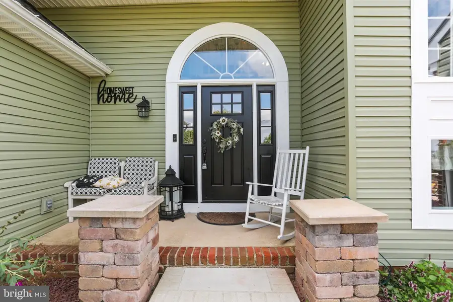 206 Fairview Dr, Hanover, PA 17331 - #3