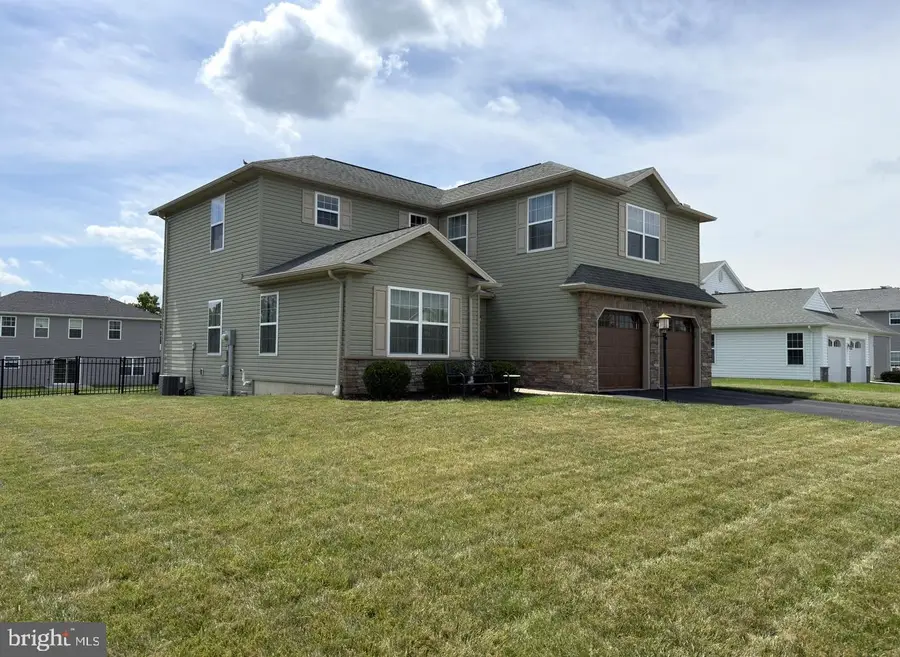 50 Pheasant Ridge Rd, Dillsburg, PA 17019 - #2