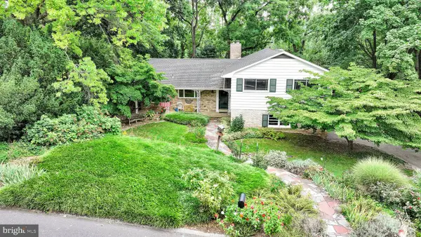 116 Scarboro Dr, YORK, PA 17403