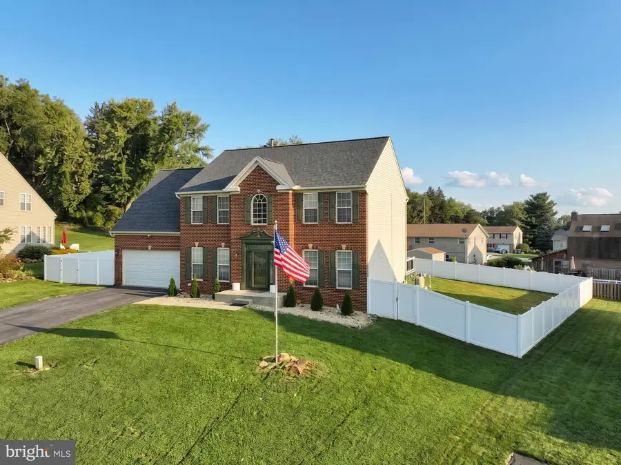 406 Wynwood Rd, York, PA 17402 - #3
