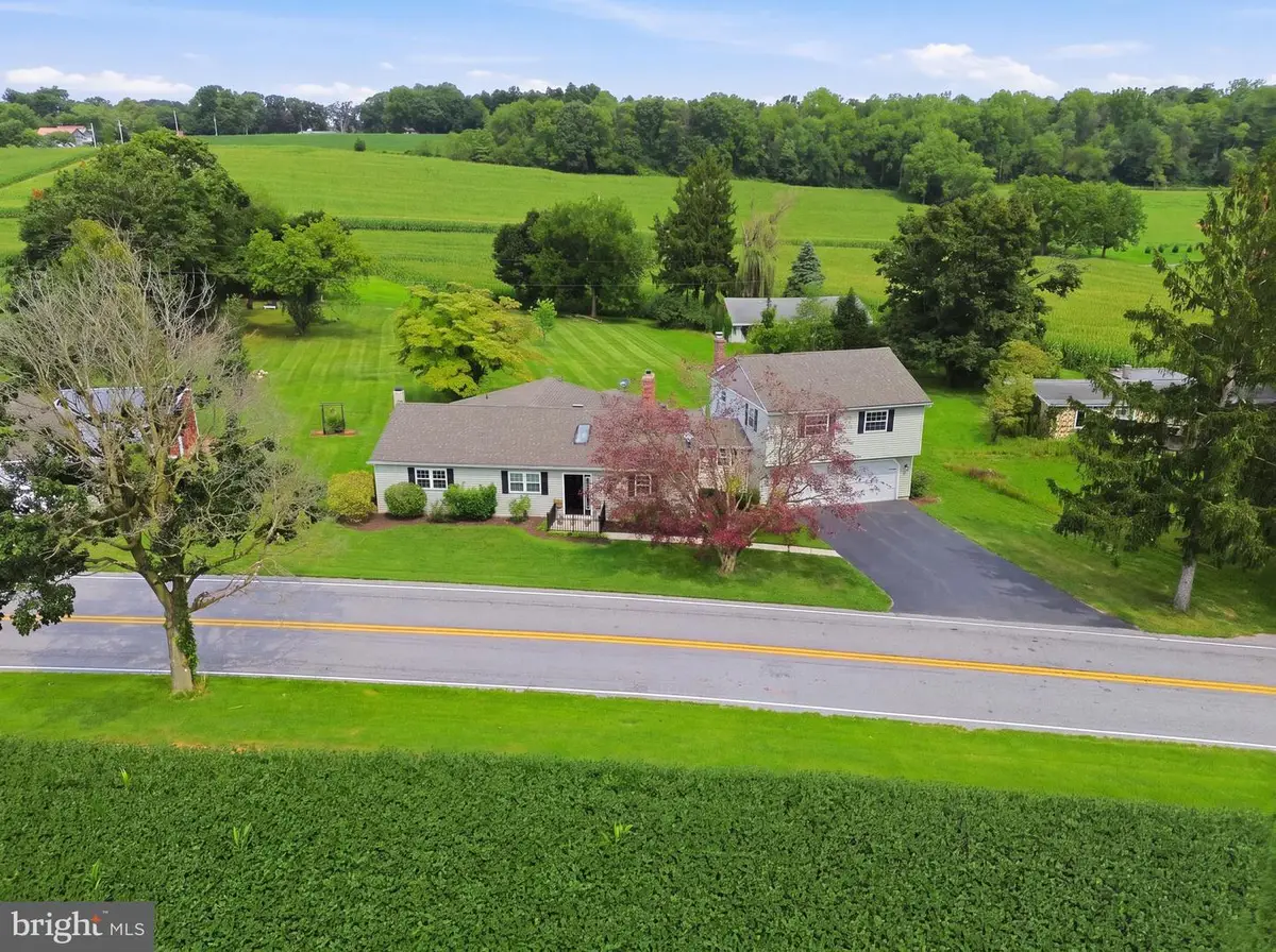 11951 Rockville Rd, Glen Rock, PA 17327 - #1