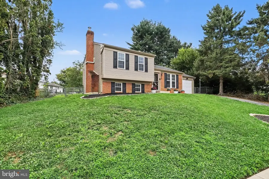 310 Rita Rd, York, PA 17402 - #3