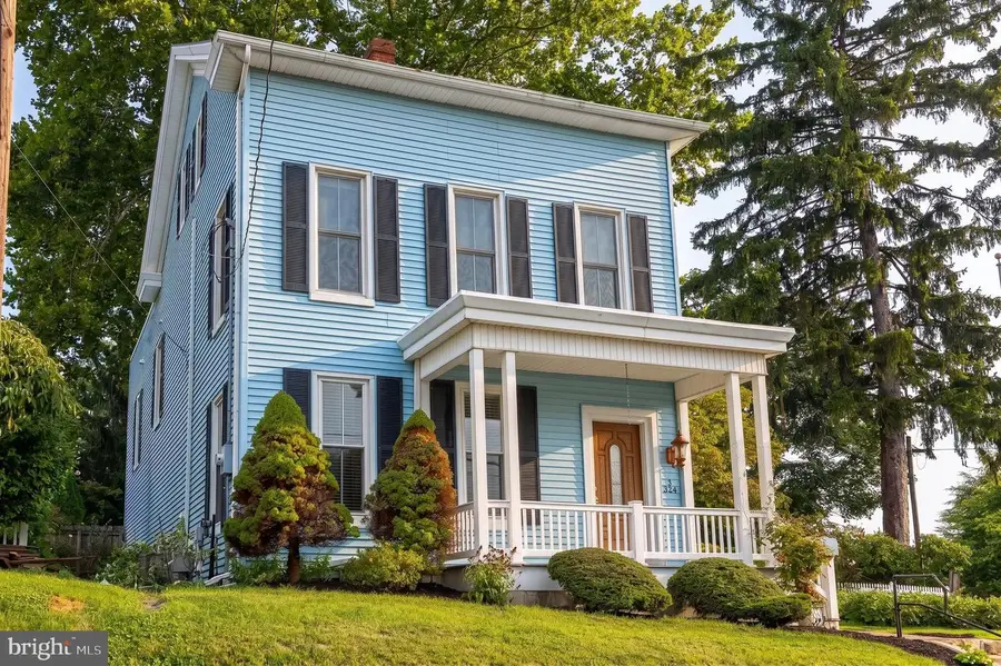 324 S 2nd St, Wrightsville, PA 17368 - #2