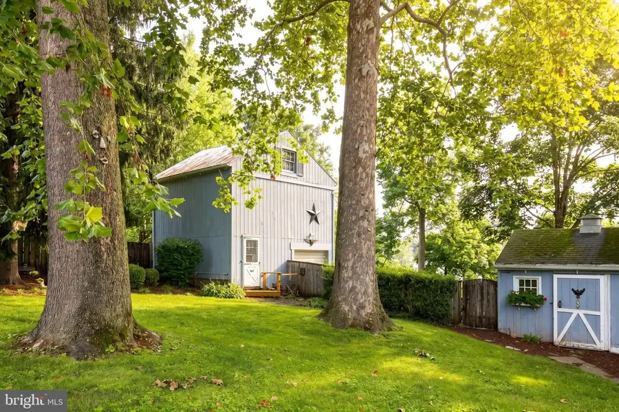 324 S 2nd St, Wrightsville, PA 17368 - #3
