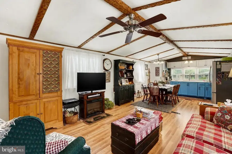 305 Sussex Ln, Glen Rock, PA 17327 - #3