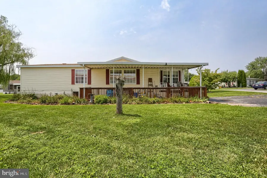 118 Honey Locust Cir, Dover, PA 17315 - #2