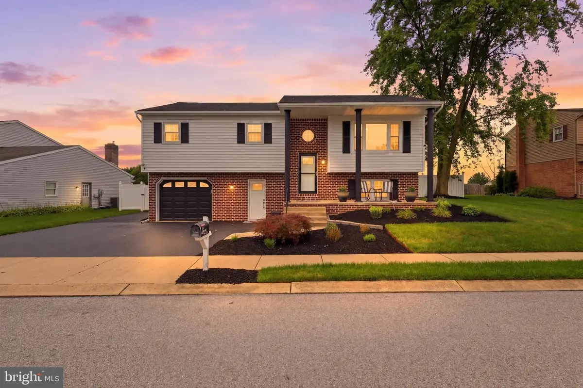2477 N Gabrielle Ct, York, PA 17408 - #1