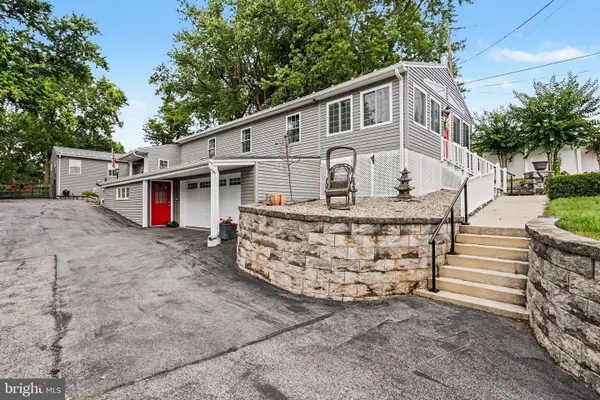 236 Spanglers Mill Rd, NEW CUMBERLAND, PA 17070