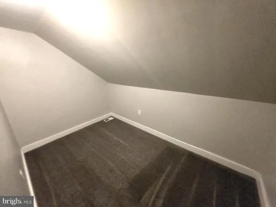 716 School Pl, York, PA 17401 - #2
