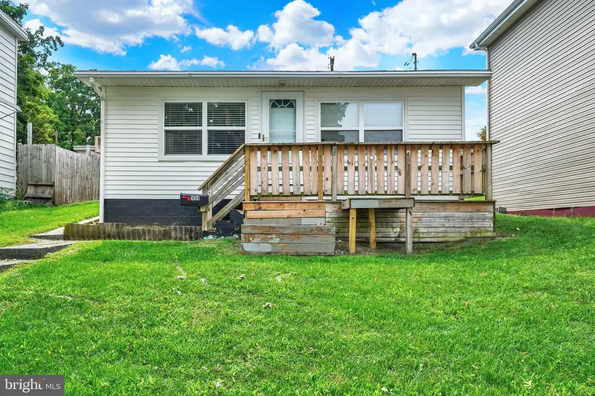 1608 W Poplar Ter, York, PA 17404 - #1