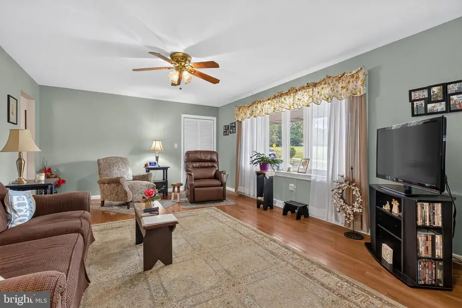 2193 Roosevelt Ave, York, PA 17408 - #3