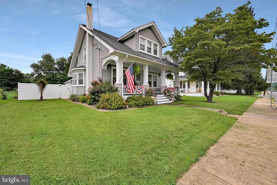 3148 N George St, Emigsville, PA 17318 - #2