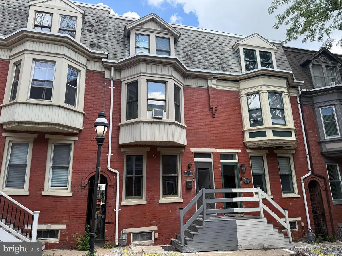 329 E Locust St, York, PA 17403 - #1