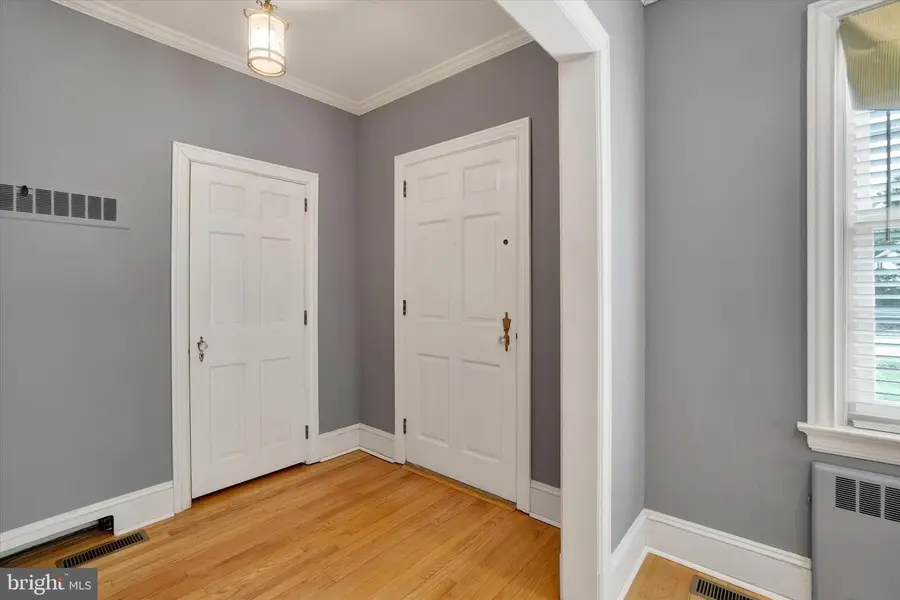 980 Mckenzie St, York, PA 17403 - #3
