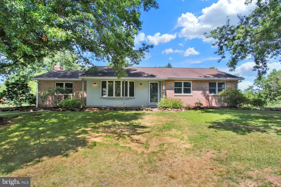 1736 Baltimore, Dillsburg, PA 17019 - #2