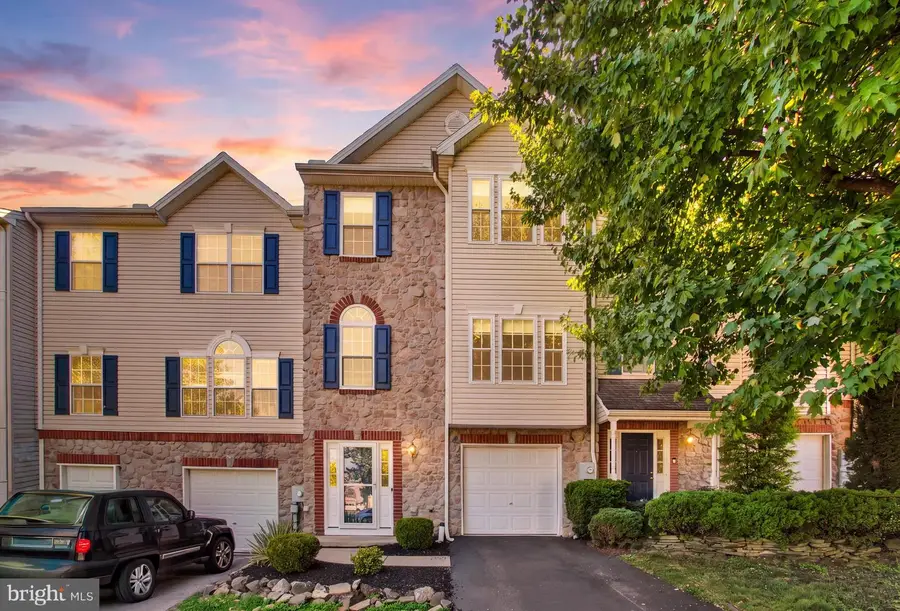 16887 Roosevelt Ln, Shrewsbury, PA 17361 - #2
