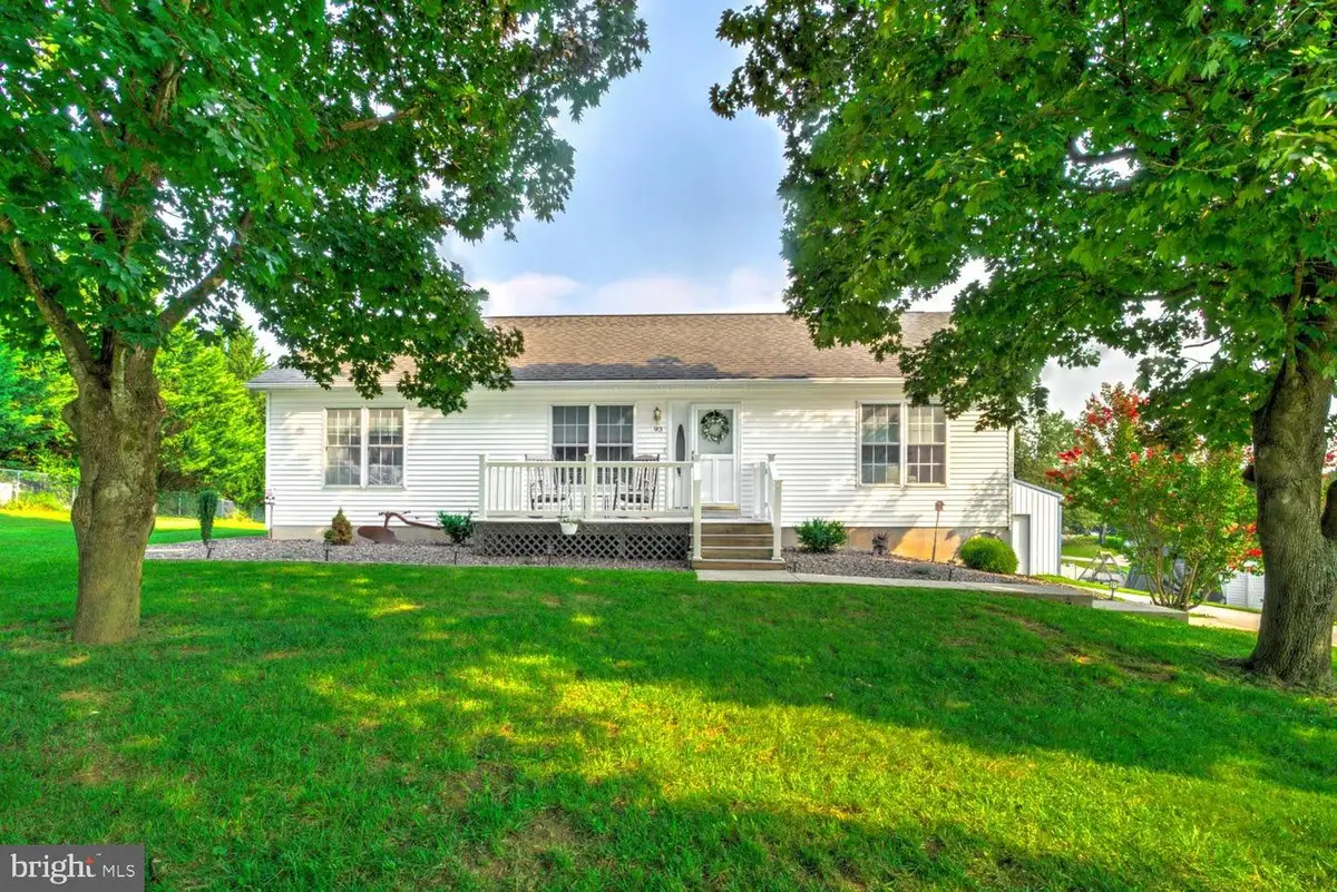 93 Kennick Dr, Windsor, PA 17366 - #1