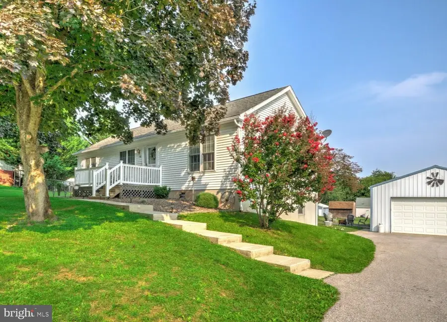 93 Kennick Dr, Windsor, PA 17366 - #3
