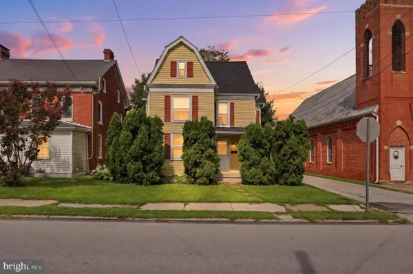 1212 Broadway, HANOVER, PA 17331