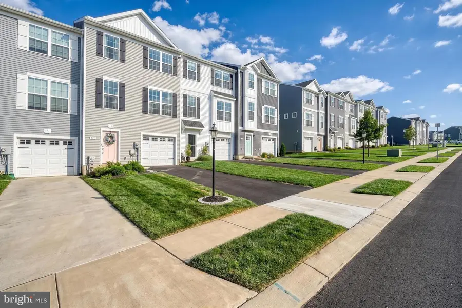 210 Hudson Blvd, Red Lion, PA 17356 - #3