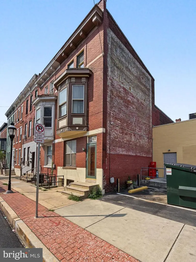 110 S Penn St, York, PA 17401 - #3