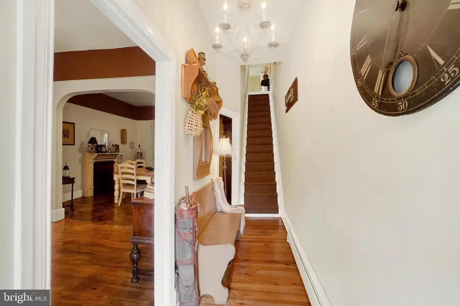 317 1st Ave, Red Lion, PA 17356 - #2
